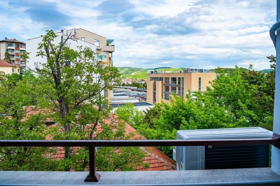 Apartment Vazrozhdenska Велико-Тырново Экстерьер фото